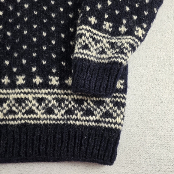 Nepal Men's Chunky Hand Knit Wool Sweater Black White Nordic Pattern - Picture 7 of 12